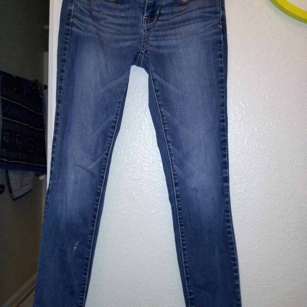 American eagle size 4 short skinny 👖